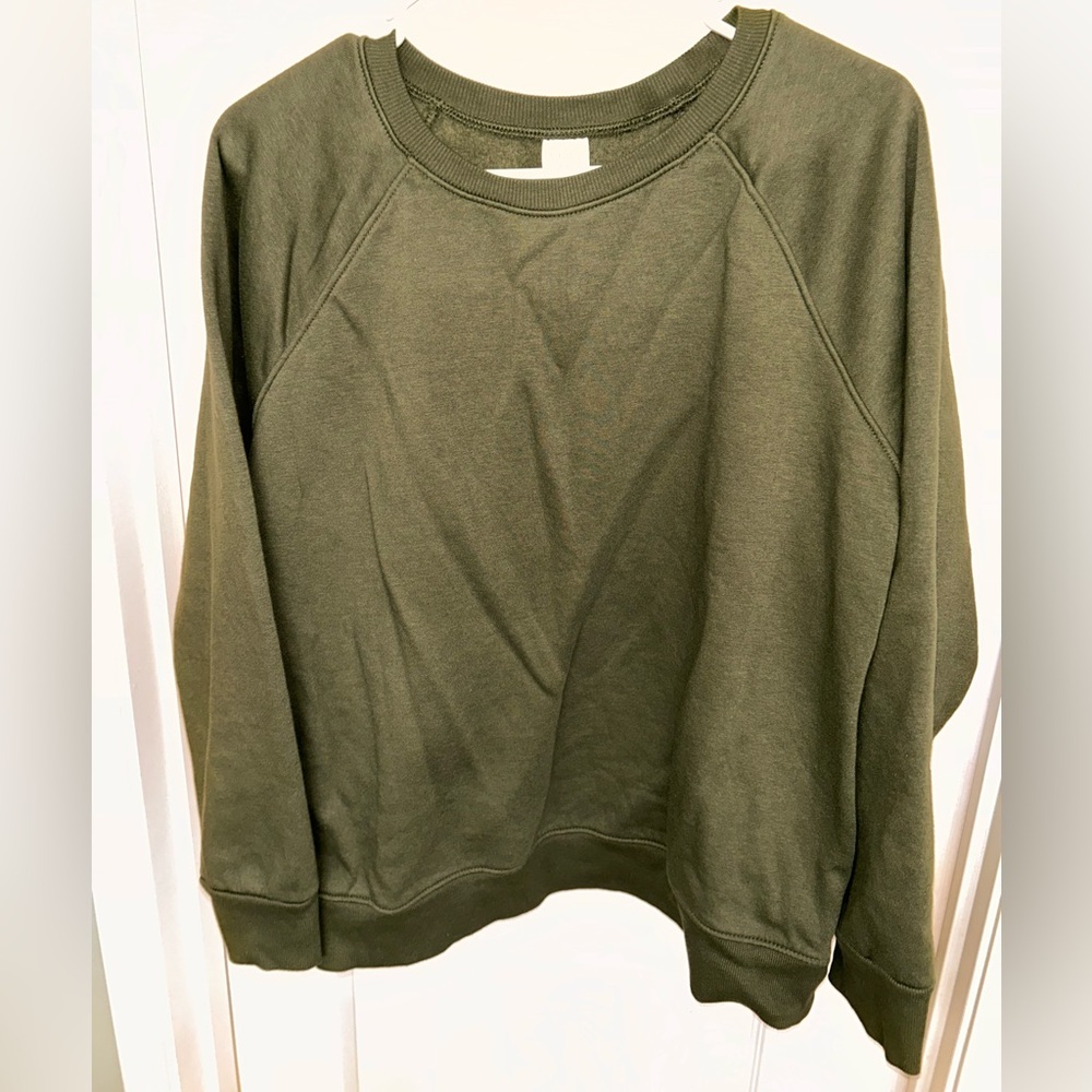 Time and Tru olive green sweatshirt
